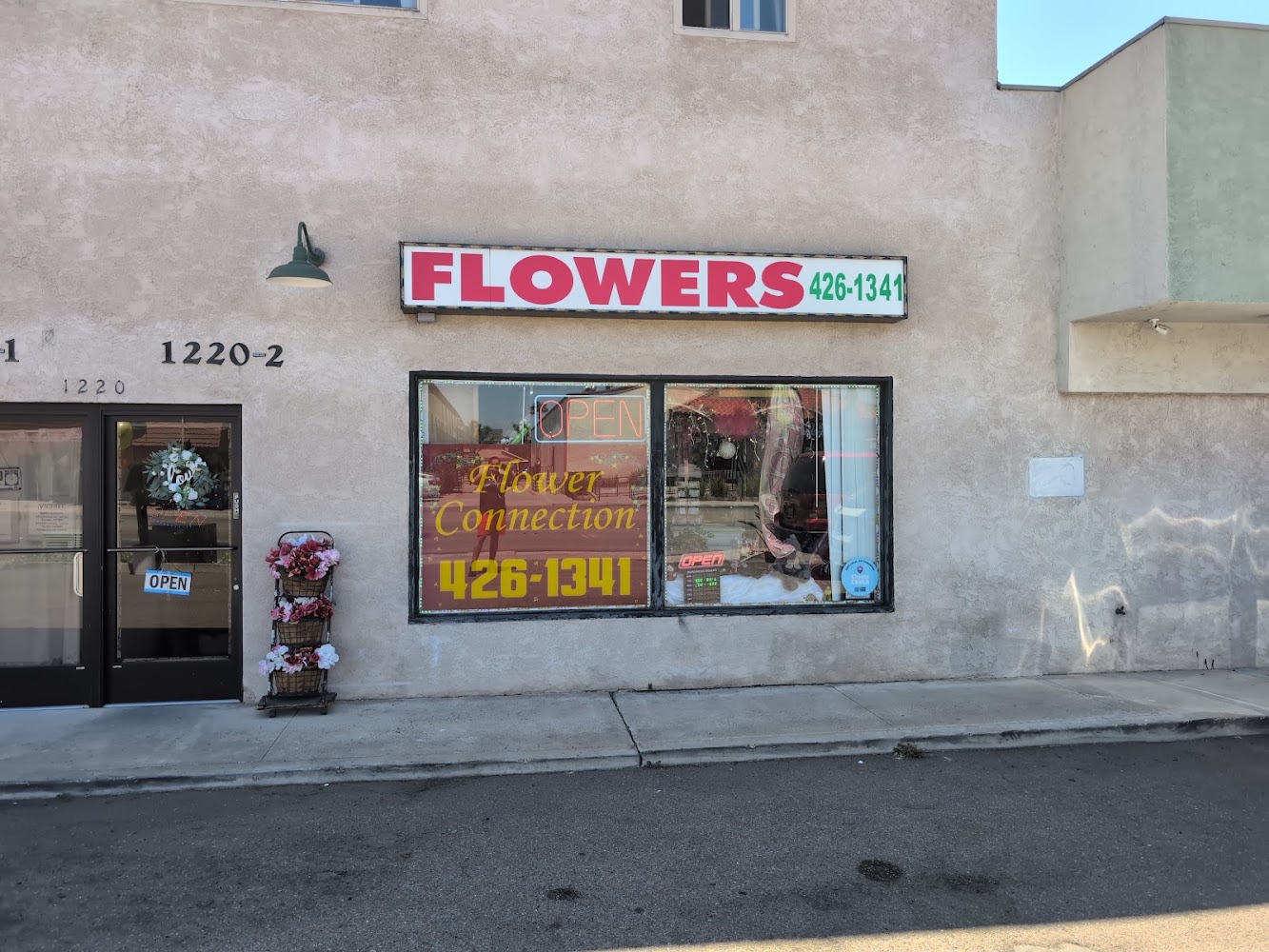 Flower Connection in Chula Vista, California