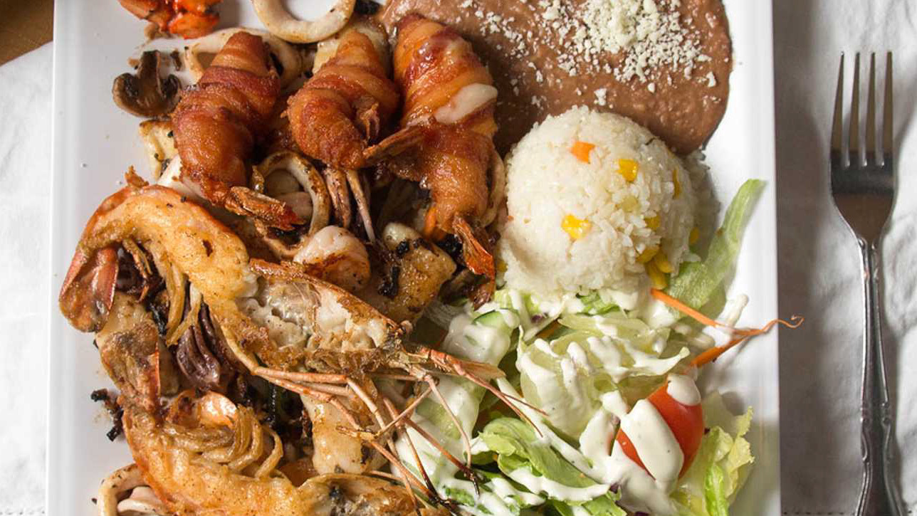 Hector's Mariscos photo 2
