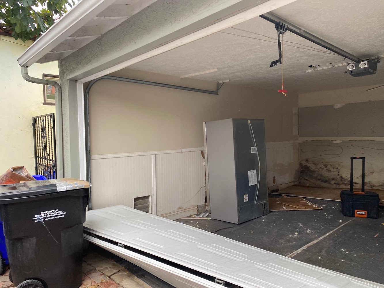 Swing Garage Door Service photo 3