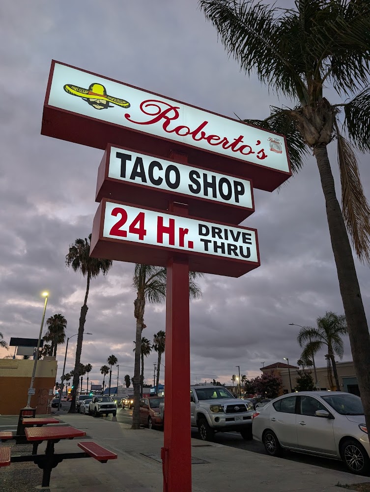 ROBERTO'S TACO SHOP in Chula Vista — photo 3