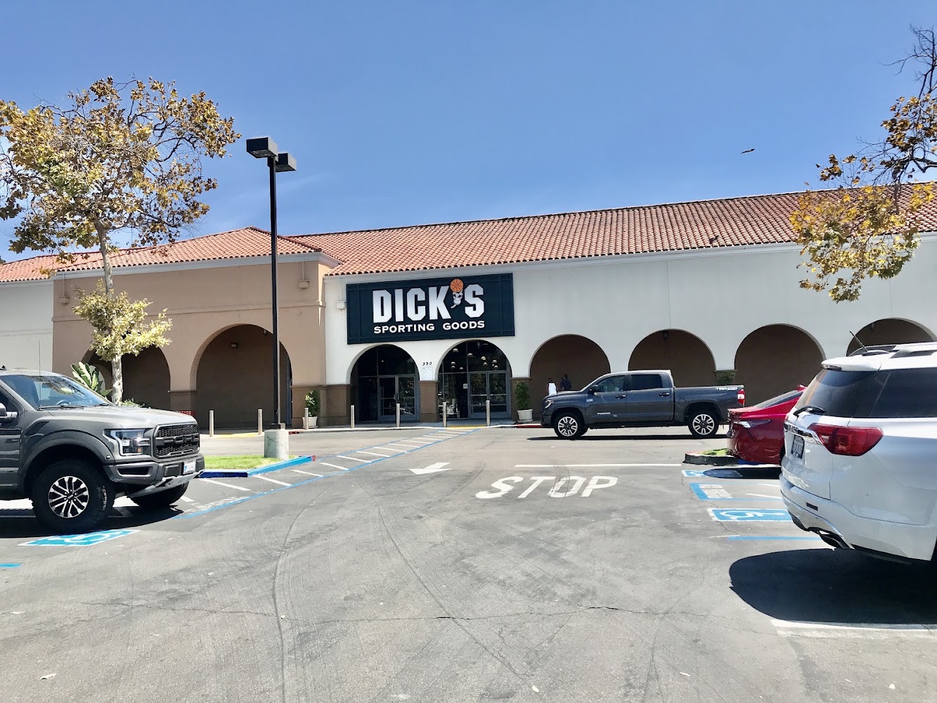 DICK'S Sporting Goods in Chula Vista, California