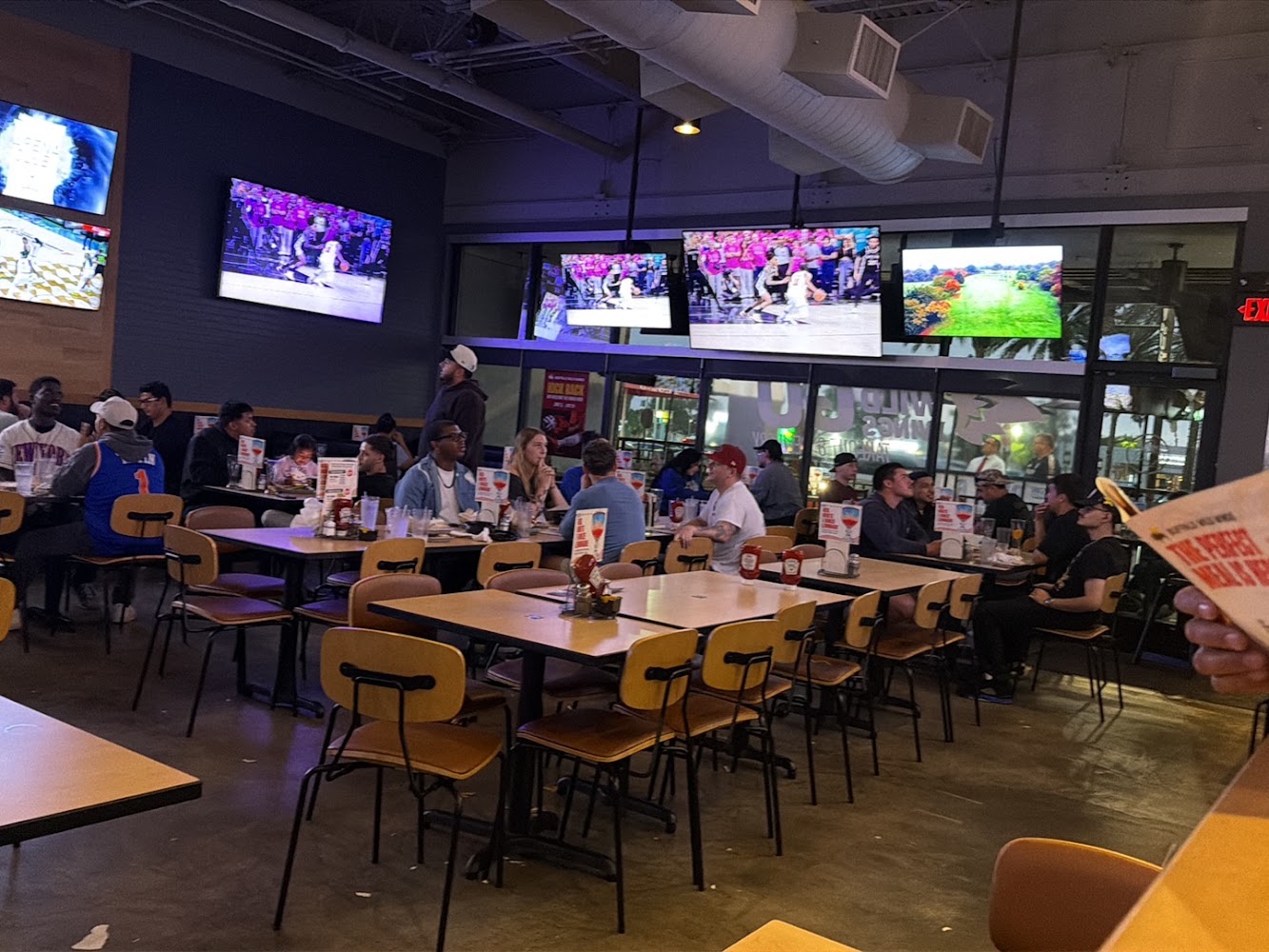 Buffalo Wild Wings in Chula Vista — photo 3