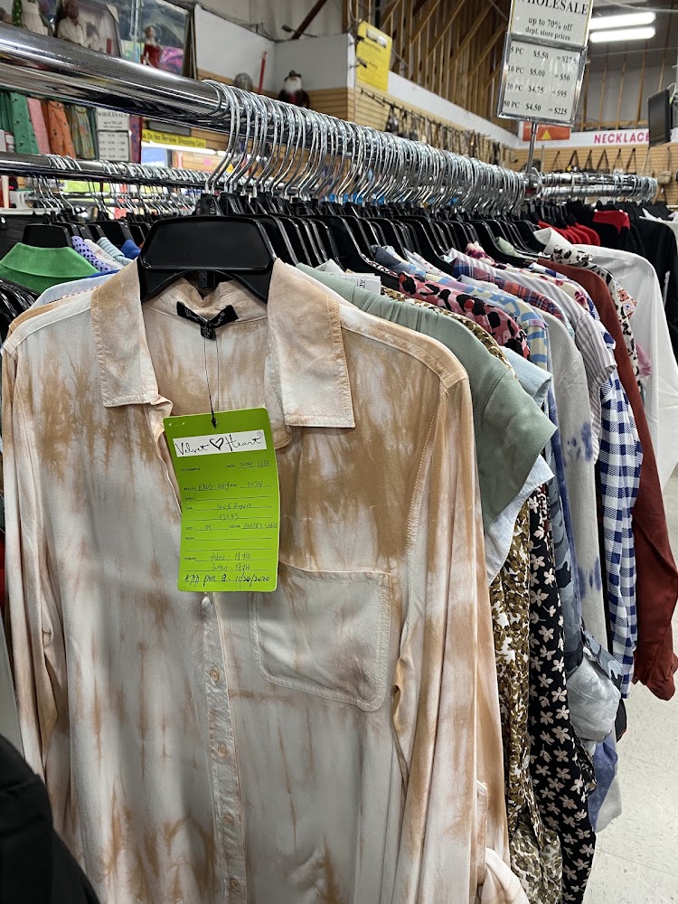 Wholesale Clothing San Diego Forever Deal photo 3