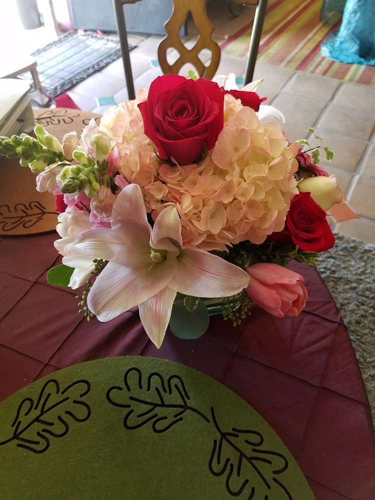 Love's Florist & Gifts photo 2