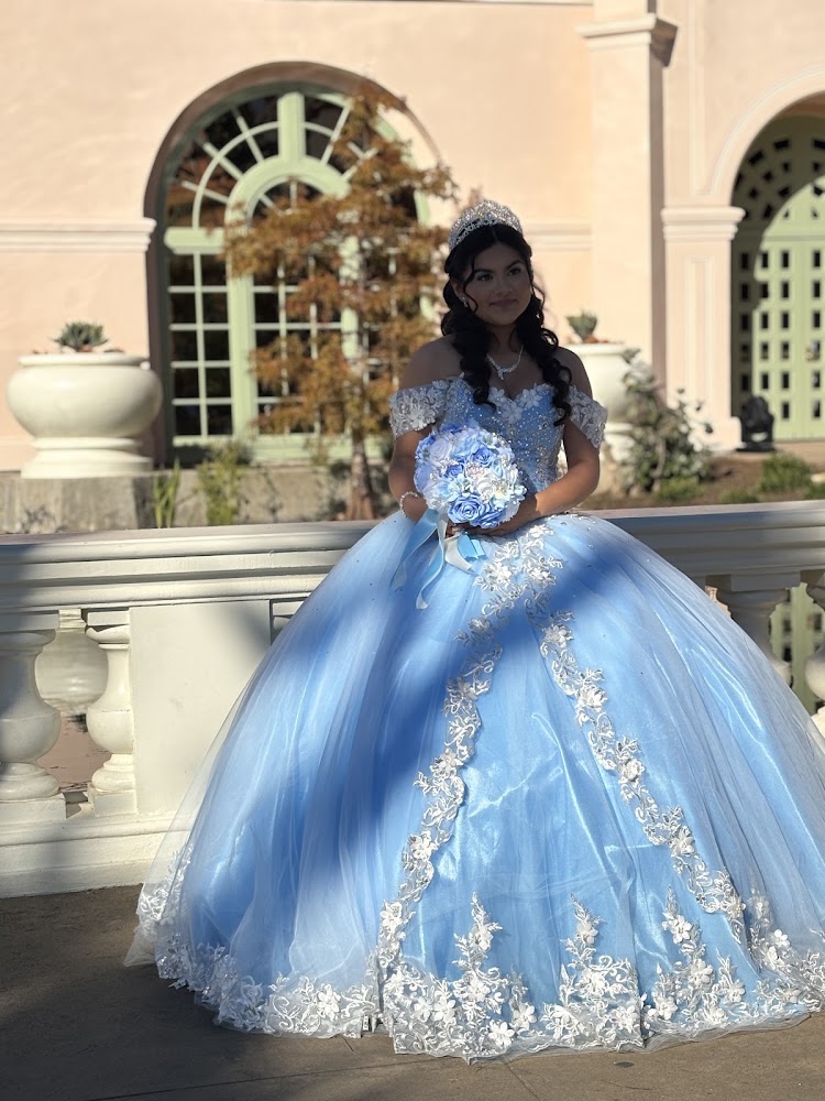 Cynderella in Chula Vista — photo 3