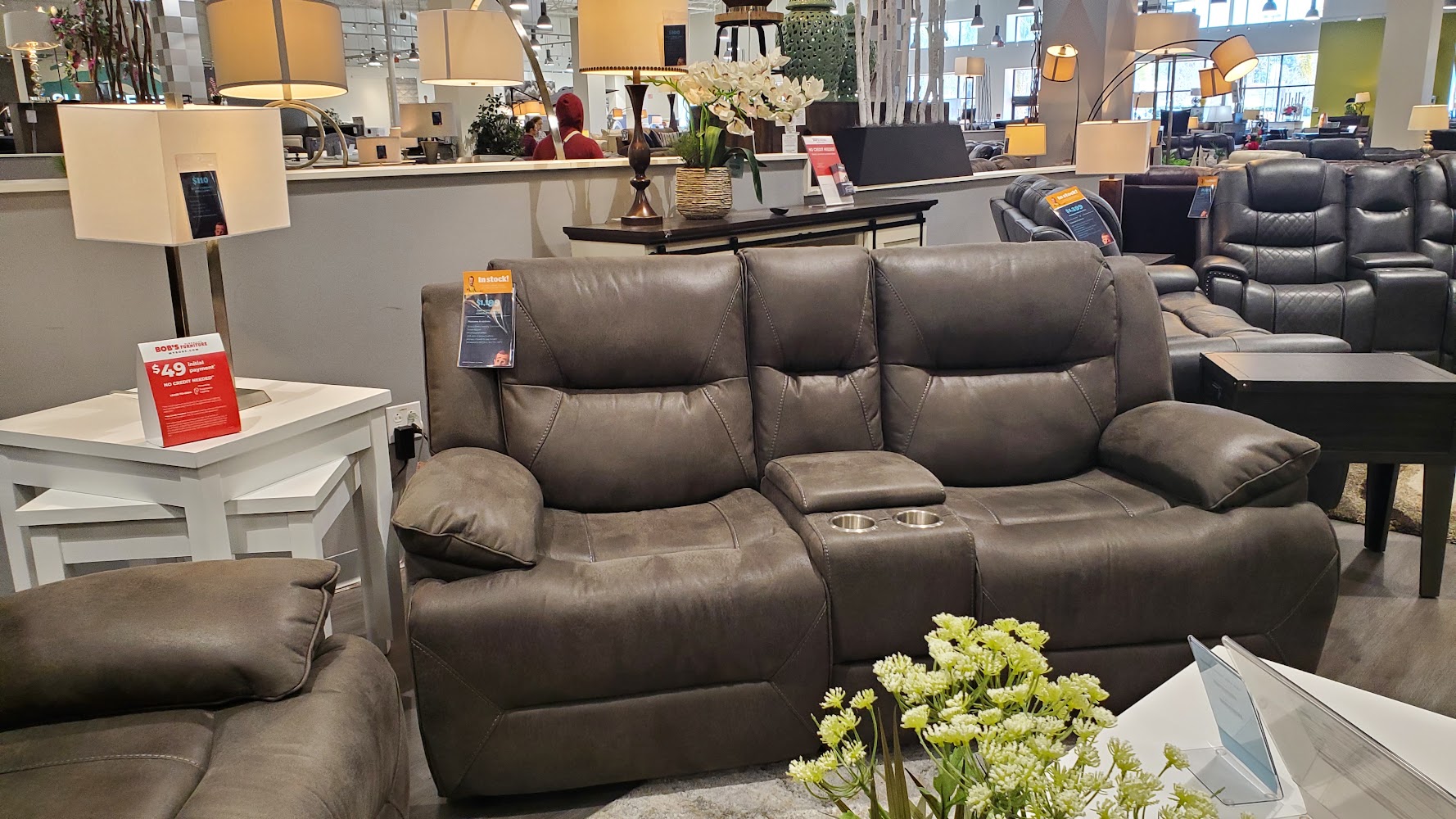 Bob's Discount Furniture and Mattress Store photo 3