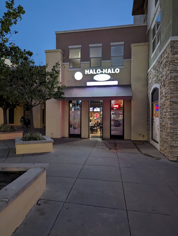 Halo Halo Cafe photo 3