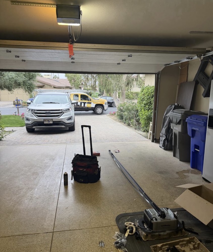 Buckley Garagedoors in Chula Vista — photo 3