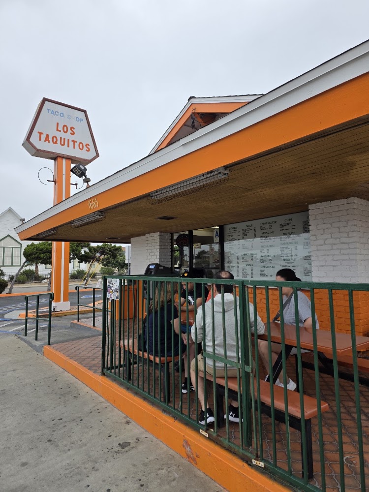 Los Taquitos Taco Shop photo 3