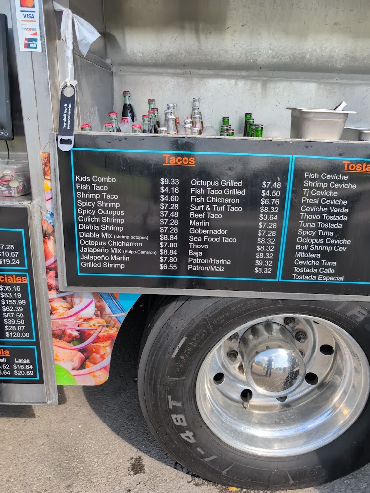 Thovo Mariscos & Birria photo 3