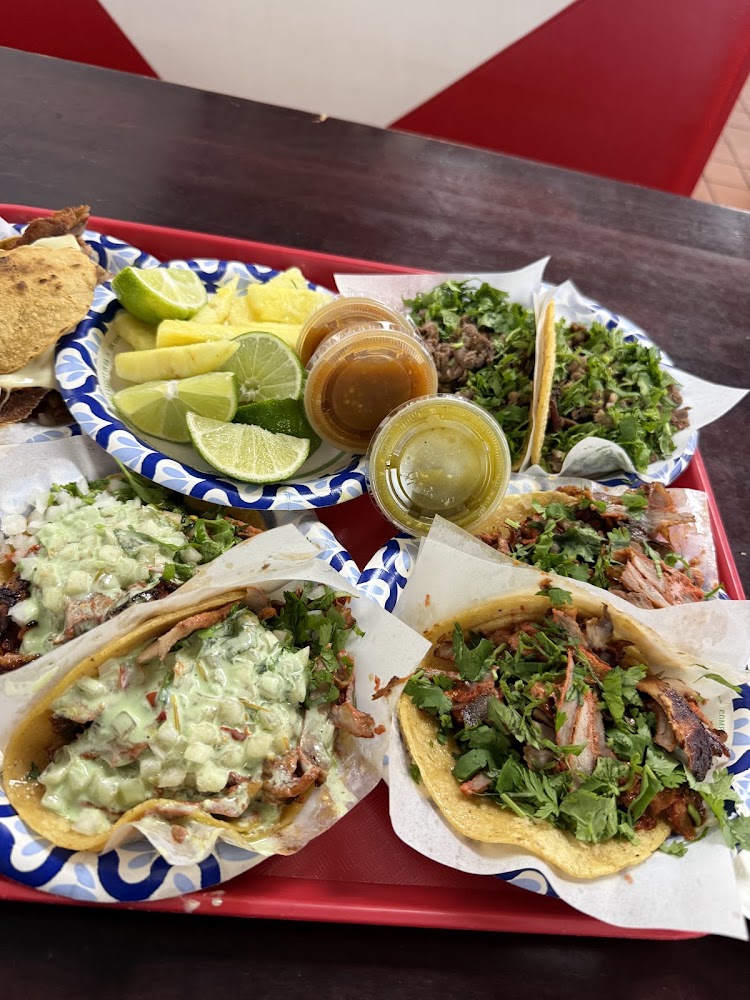 Tacos El Gordo in Chula Vista — photo 4