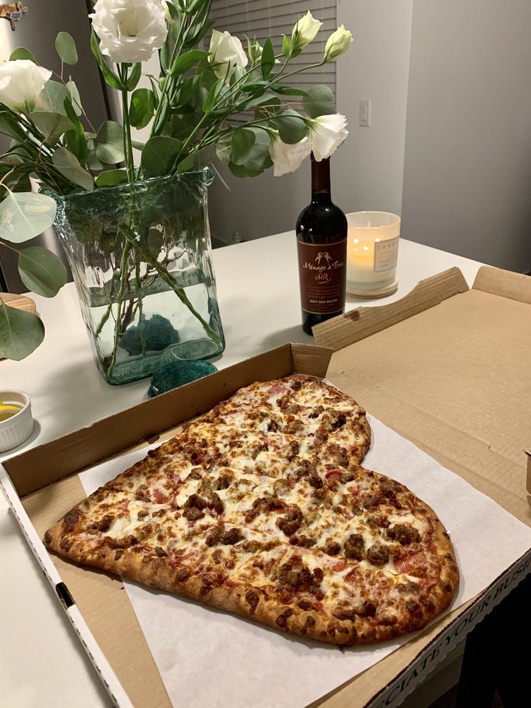 Bambinos Pizza photo 1